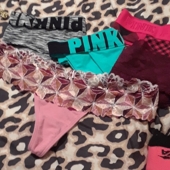 Pink thongs - Picture 4 of 4